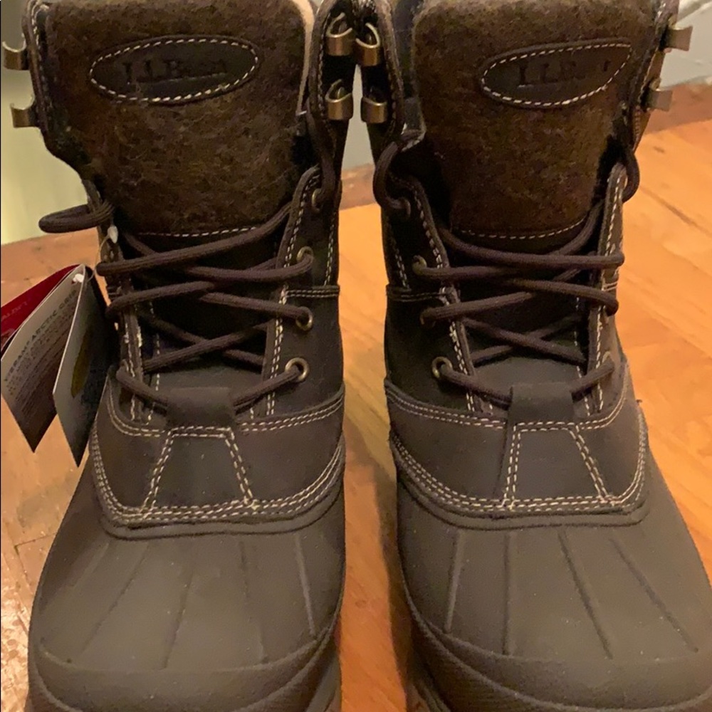Ll bean arctic grip winter boots.